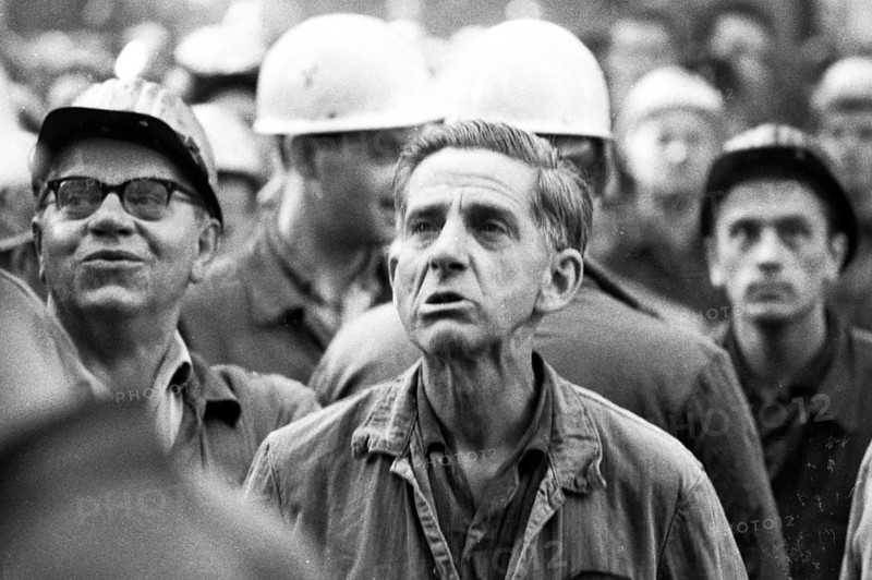 With a siege and temporary occupation of the Hoesch AG headquarters on 11.9.1969, spontaneous striking steelworkers opened a series of strikes in the coalfield, Germany, Europe