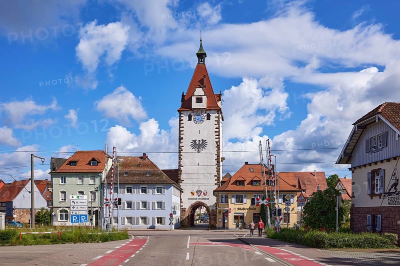 Kinzigtor town gate with gated railway crossing and road in Gengenbach, Black Forest, Ortenaukreis, Baden-Württemberg, Germany, Europe