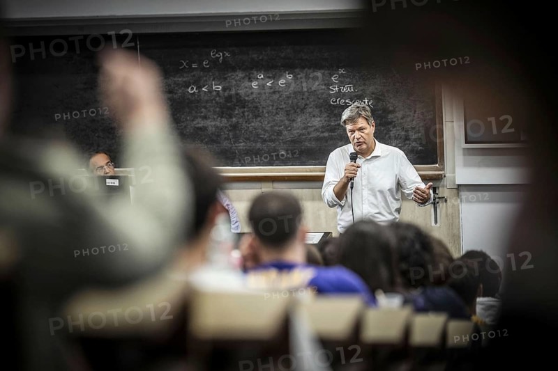 Trip by the Federal Minister of Economics and Vice-Chancellor Robert Habeck to Rome on 30 October 2023. Discussion with students at La Sapienza University, Rome, Italy, Europe
