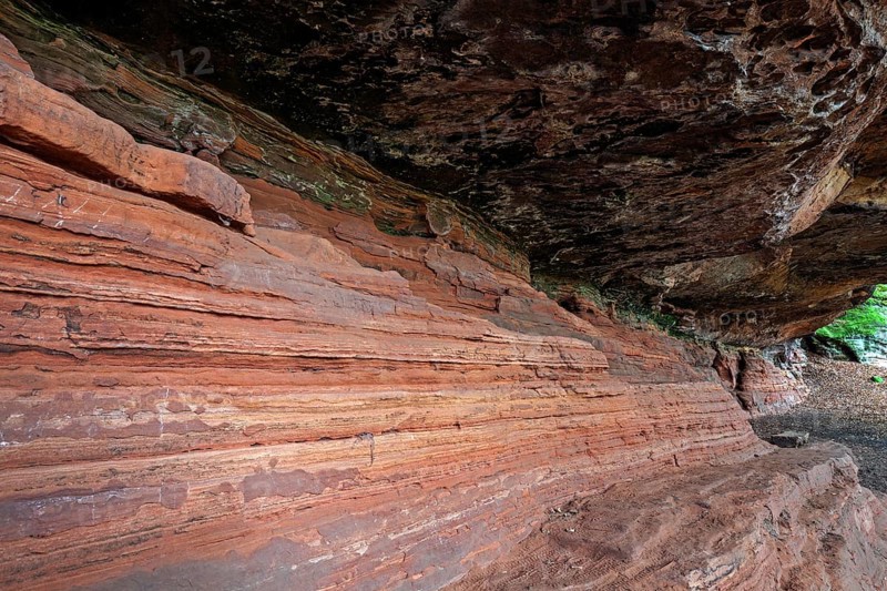 Old castle rock, red sandstone rock formation, natural and cultural monument, Brechenberg near Eppenbrunn, Palatinate Forest, Rhineland-Palatinate, Germany, Europe