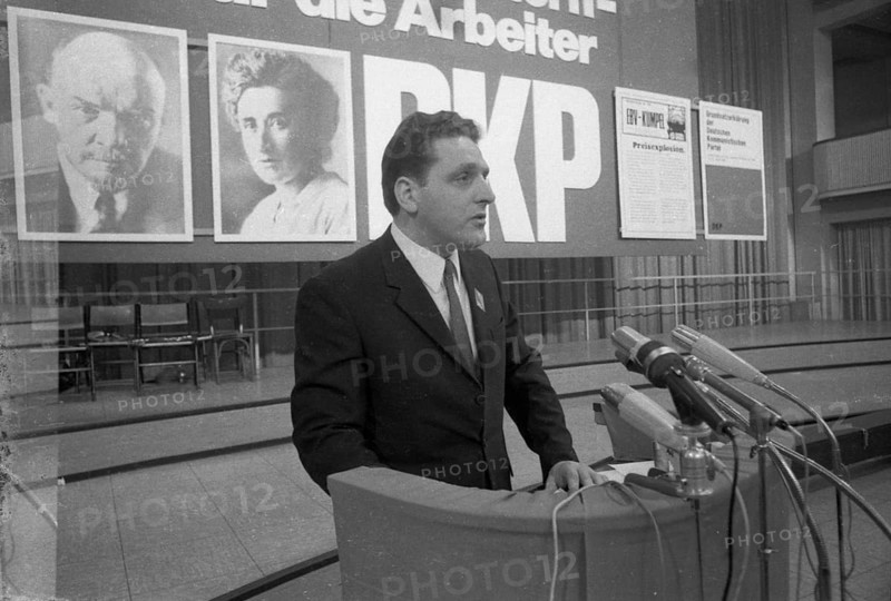 DEU, Germany, Düsseldorf: The communists' move from their exile in the GDR in 1969 was not without problems. Made possible by the Willy Brandt government's policy of détente, the leadership of the KPD came to Bonn in 1969 to found a new party. Legally, the KPD became the DKP. Bottrop. LLL meeting. Heinz Cziemek, Europe