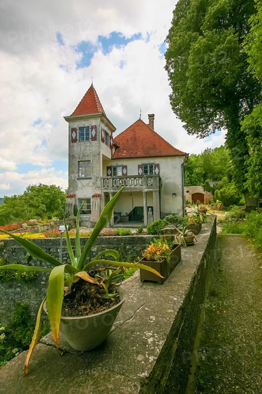 Klingenstein Castle, historical building, architecture, garden, balcony, clouds, castle in the Blautal, Blaustein, Baden-Württemberg, Germany, Europe