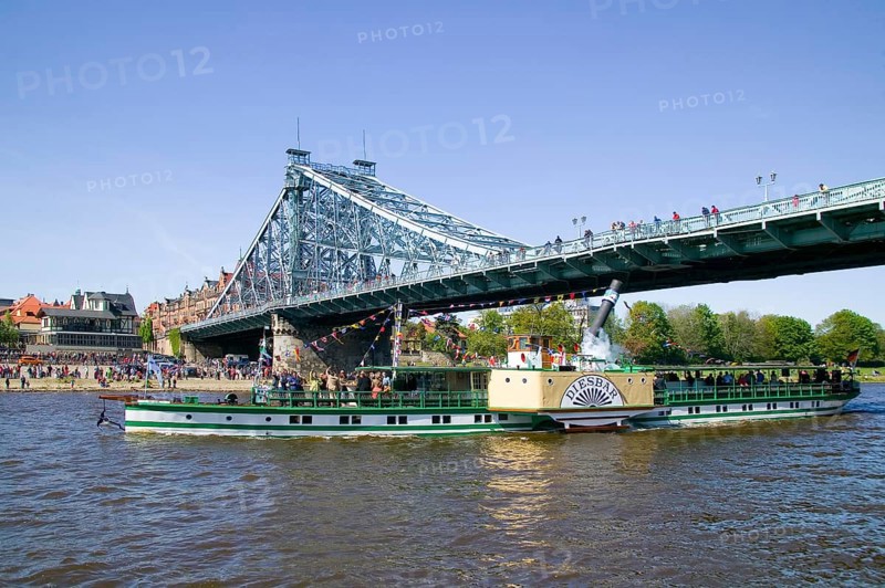 Elbe steamer