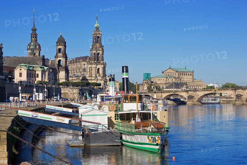 DEU Saxony Dresden Dresden Silhouette