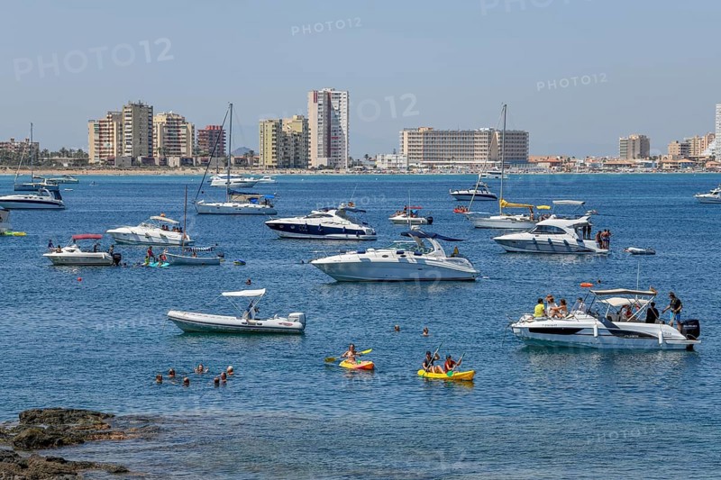 Sailing boats at Cabo de Palos, in the background the village La Manga del Mar Menor, Province of Murcia, Costa Cálida, Spain, Europe