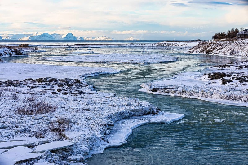 The glacier river Blanda with snowy and icy banks, Blöndous municipality, Northern Iceland Vestra, Iceland, Europe