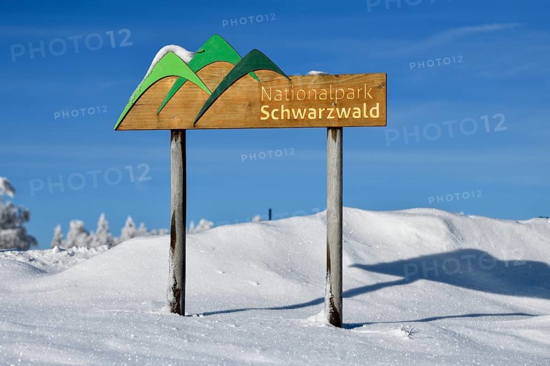 Sign Black Forest National Park, snow, near Kniebis, county Freudenstadt, Black Forest, Baden-Württemberg, Germany, Europe