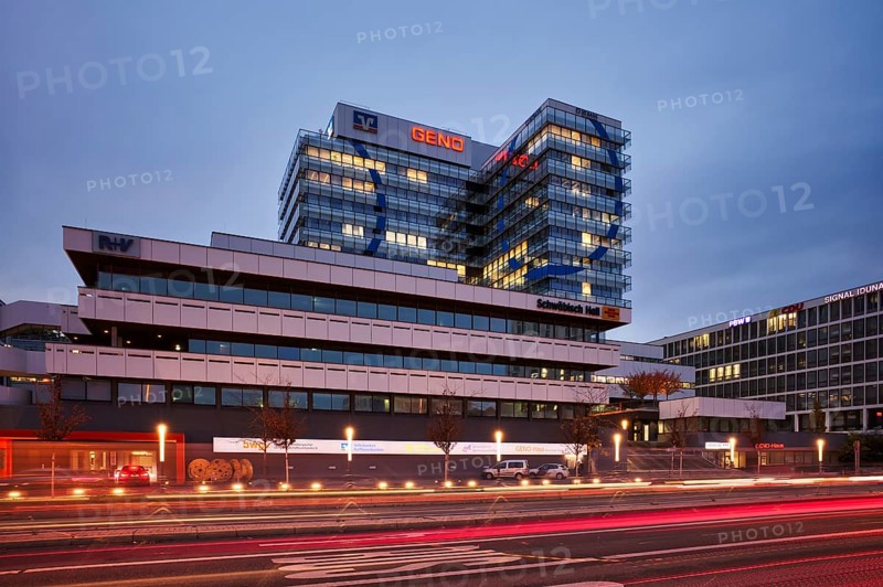 Administration building GENO-Haus Stuttgart GmbH & Co. KG Verwaltungsgesellschaft, Volksbanken, Raiffeisenbanken, Schwäbisch Hall, Signal Iduna, Heilbronner Straße, wipe effect, motion effect, insurance, logo, blue hour, Stuttgart, Baden-Württemberg, Germany, Europe