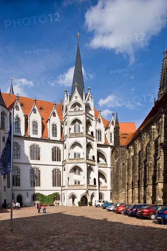 Albrechtsburg Castle in Meissen is one of the most famous late Gothic architectural monuments and is considered to be the first castle building in Germany