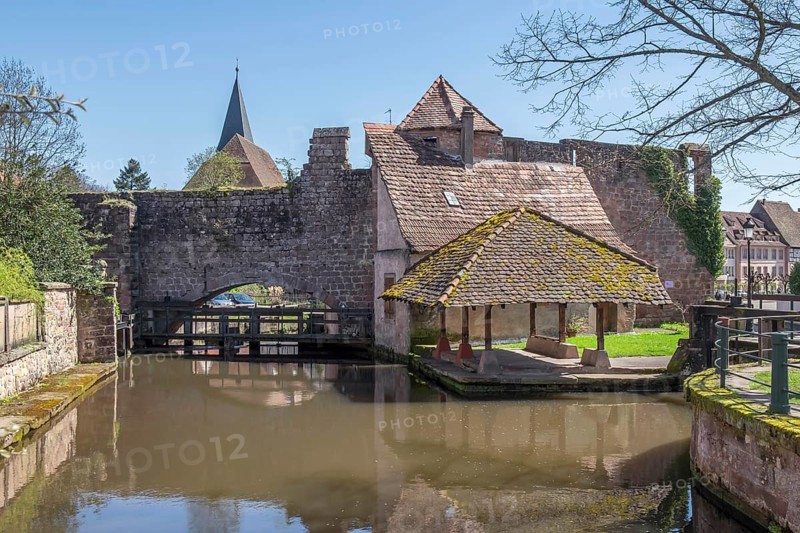 Le Bruch, old town wall with weir and historic wash house on the Lauter, Wissembourg, Northern Vosges nature park Park, Vosges, Alsace, France, Europe