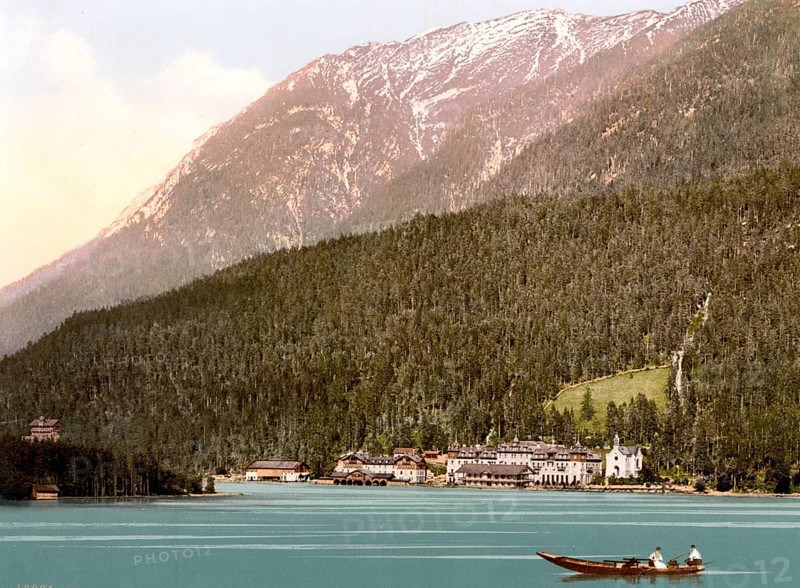 Der Achensee, Scholastika, Tyrol, ehemals Österreich-Ungarn, heute Österreich, um 1890, Historic, digitally restored reproduction from a 19th century original, The lake Achensee, Scholastica, Tyrol, former Austro-Hungary, today Austria, 1890, Historic, digitally restored reproduction from a 19th century original