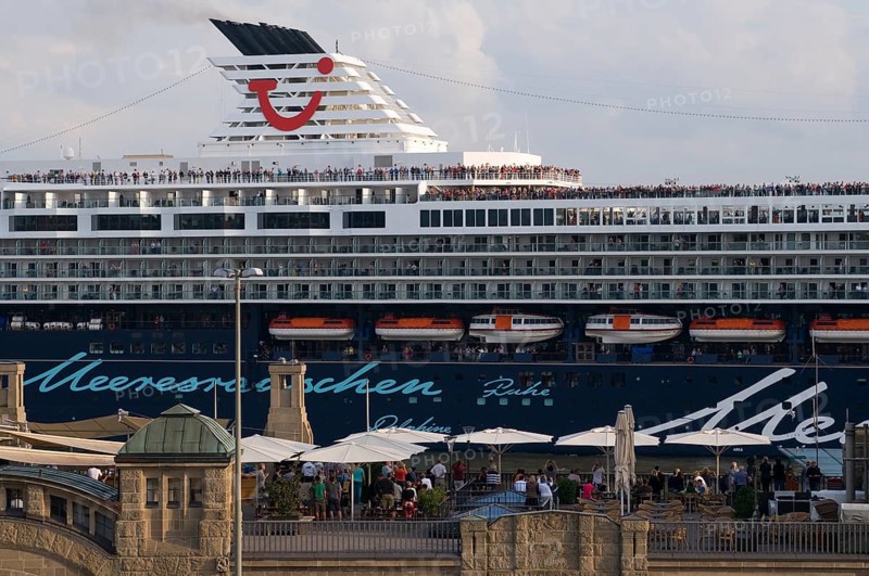 Europe, Germany, Hamburg, Elbe, harbour, passenger ship Mein Schiff 1, St. Pauli Landungsbrücken, Hamburg, Hamburg, Federal Republic of Germany, Europe