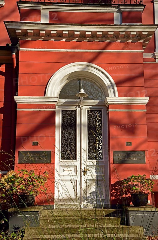 Europe, Germany, Hamburg, Rotherbaum, architecture, facade residential building, Gründerjahre, entrance portal, Musikverlag Haus Sikorski, Hamburg, Hamburg, Federal Republic of Germany, Europe