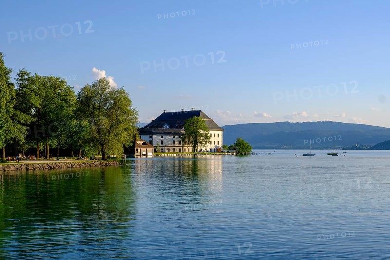 Seewalchen am Attersee, with Kammer Castle, Salzkammergut, Upper Austria, Austria, Europe