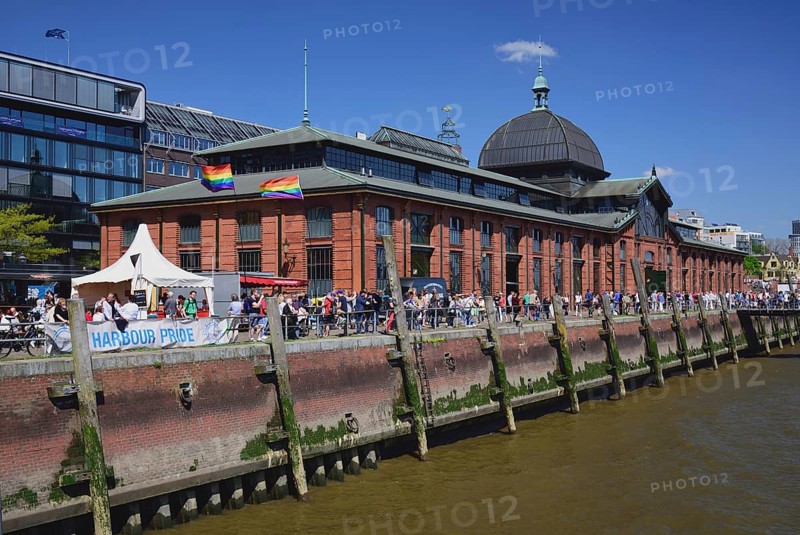 Europe, Germany, Hamburg, Elbe, harbour birthday, St. Pauli, jetty Altona, fish auction hall, event hall, historic building, Hamburg, Hamburg, Federal Republic of Germany, Europe