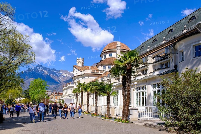 Passer Promenade with spa hotel, Merano, South Tyrol, Italy, Europe