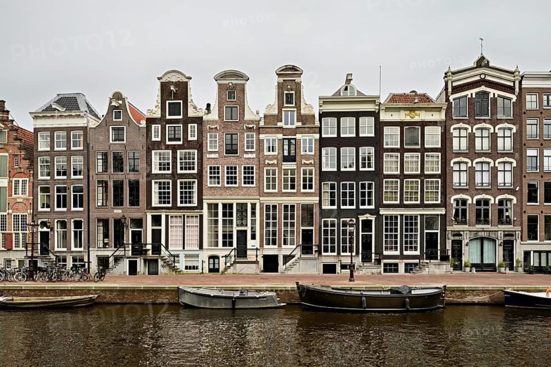 Historic houses on the Leidsegracht, Amsterdam, North Holland, Netherlands