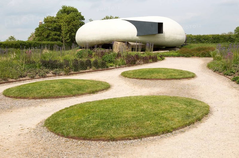 Hauser and Wirth art gallery, restaurant and garden, Durslade Farm, Bruton, Somerset, England, UK gardens designed by Piet Oudolf