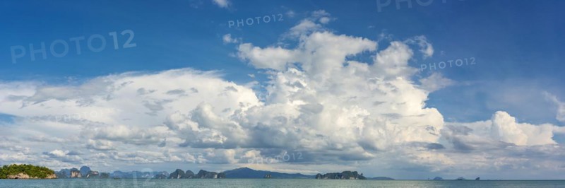 Phang Nga bay near Koh Yai Noi, seascape, seascape, nature, natural landscape, mountains, mountainous, chalk cliffs, rocks, rocky, cliffs, lagoon, cloud, cloudy sky, sky, panorama, limestone, sandstone, holiday, travel, tourism, beach holiday, beach holiday, sun, sunny, climate, water, sea, ocean, coast, coastal landscape, paradise, holiday paradise, paradisiacal, boat, island, dream holiday, symbolic, Asian, exotic, beautiful, Phangnga, Phuket, Thailand, Asia