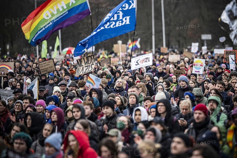 150, 000 people gather around the Bundestag in Berlin to build a human wall against the shift to the right in society. We are the firewall chanted demonstrators from a wide range of social groups. Recordings on 03.02.2024 in Berlin