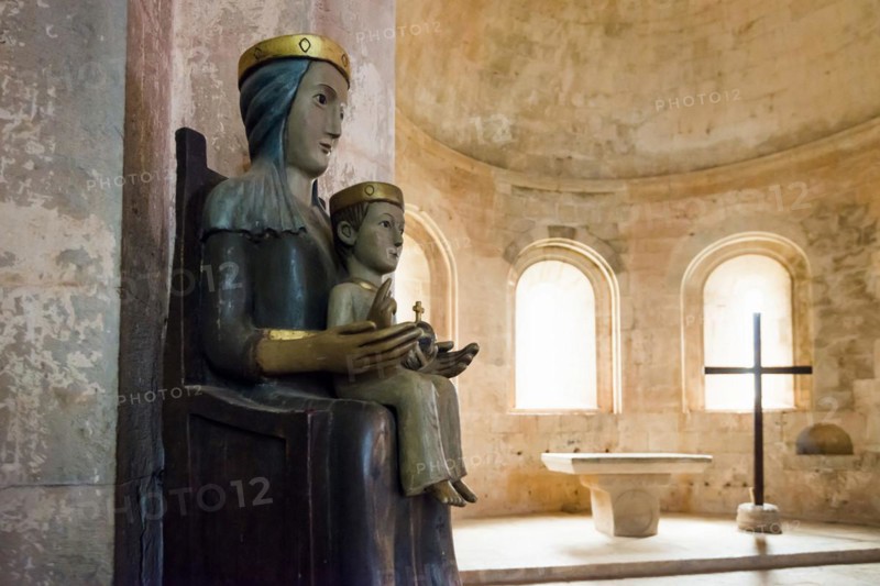 Romanesque Cistercian monastery, Abbaye du Thoronet, Département Var, Provence-Alpes-Côte d'Azur, France, Europe