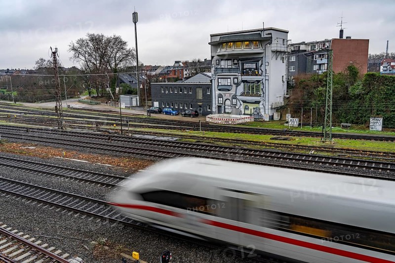 The Deutsche Bahn AG signal box in Mülheim-Styrum, controls train traffic on one of the busiest railway lines in Germany, between Essen and Duisburg, suburban trains, regional trains, ICE and IC long-distance trains and freight traffic, North Rhine-Westphalia, Germany, Europe