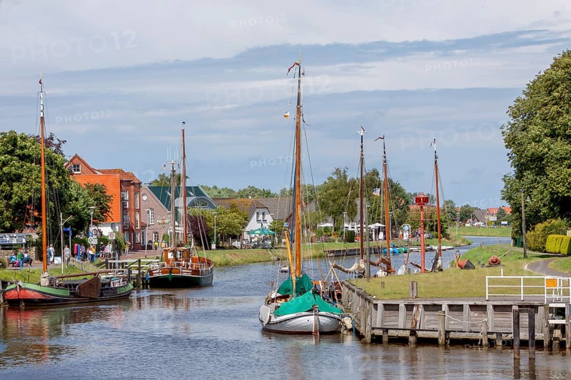 Carolinensiel museum harbour, berth for old flat-bottomed ships, Carolinensiel, East Frisia, Lower Saxony, Germany, Europe