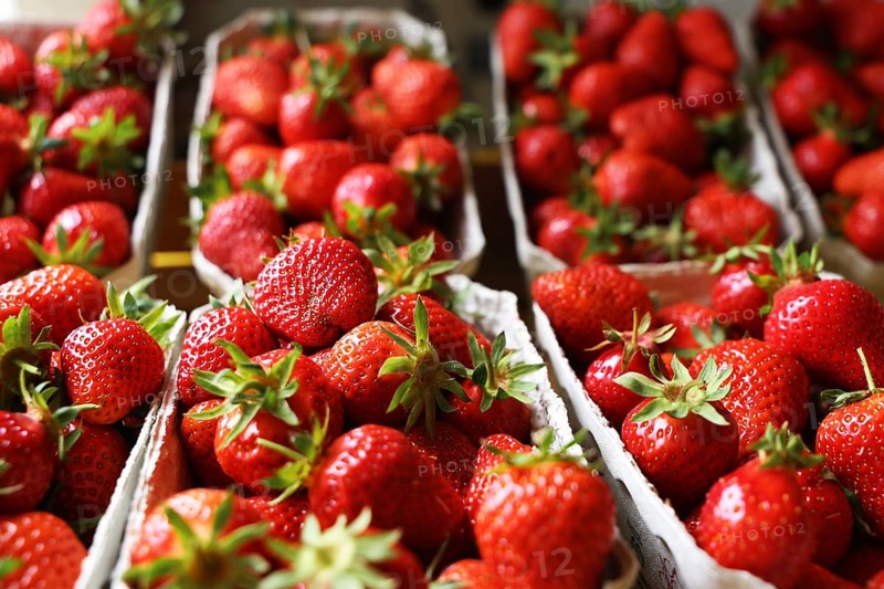 Fresh strawberries in the shop