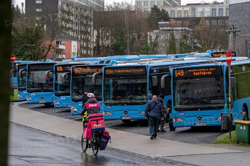 WSW bus advertising board, for new bus drivers, bus car park, during break times, above the central bus station, WSW buses, at the main railway station, Wuppertal, North Rhine-Westphalia, Germany, Europe