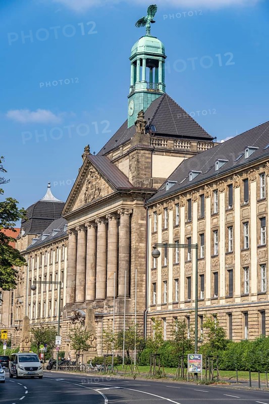 Building of the Düsseldorf district government, on Cecilienallee, administration building, Düsseldorf, North Rhine-Westphalia, Germany, Europe
