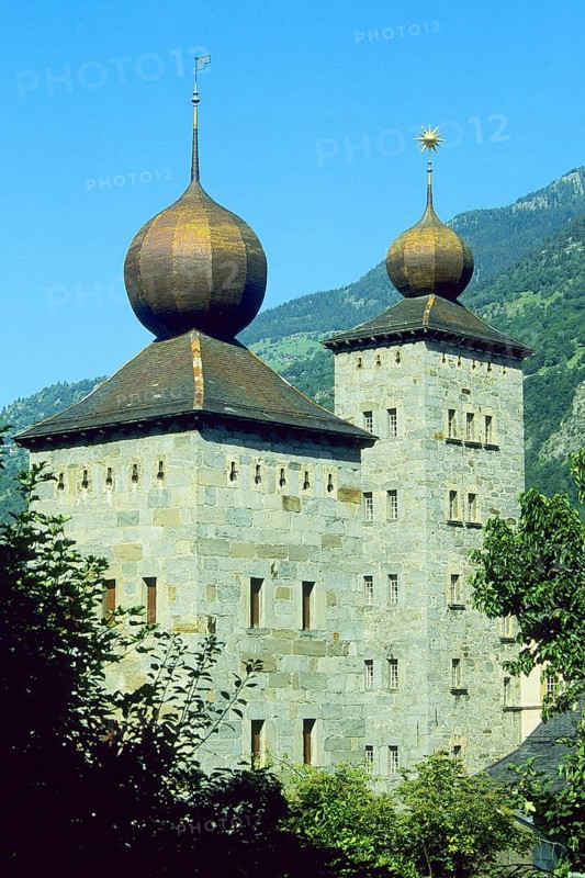Architecture, Switzerland, Valais, Simplon Area, Castle, Stockalper Castle, old. 17th century Swisse, Valais, Simplon Area, Sion, Castle, old, Stockalper Castle, Simplin Area, Valais, Switzerland, Europe
