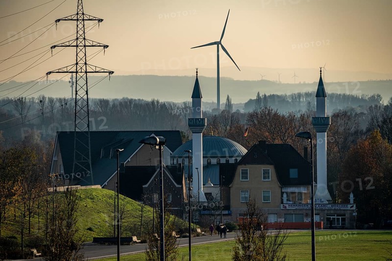 The herringen yeni ulu mosque, at Lippepark, Schacht Franz, Hamm, North Rhine-Westphalia, Germany, Europe