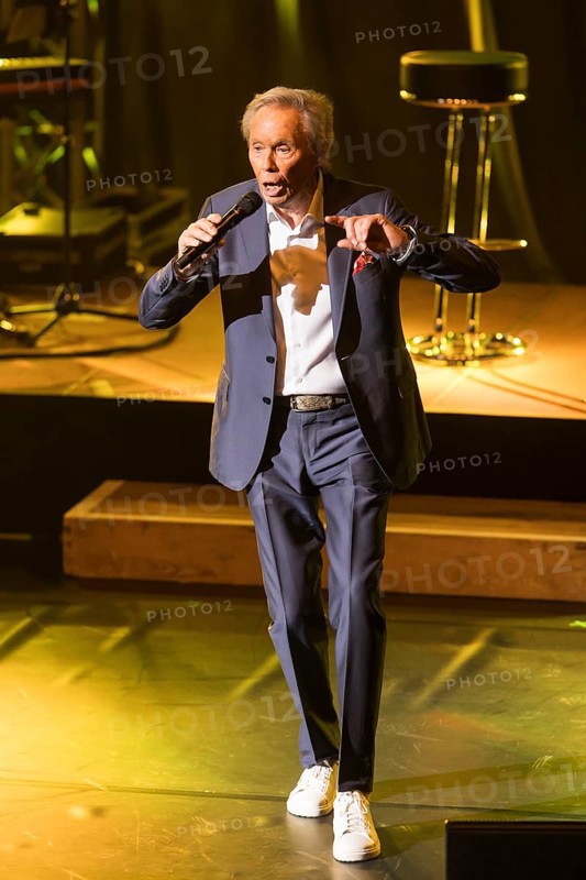 Peter Kraus live on Rockin' 85!, the big birthday concert 2024 tour at Berlin's Friedrichstadtpalast on 14 October 2024