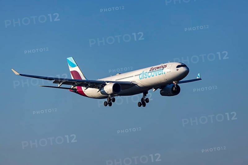 Aircraft approaching Frankfurt Airport, Fraport Airport. Aircraft registration D-AIKE, DISCOVER AIRLINES, AIRBUS A330-300, Frankfurt am Main, Hesse, Germany, Europe