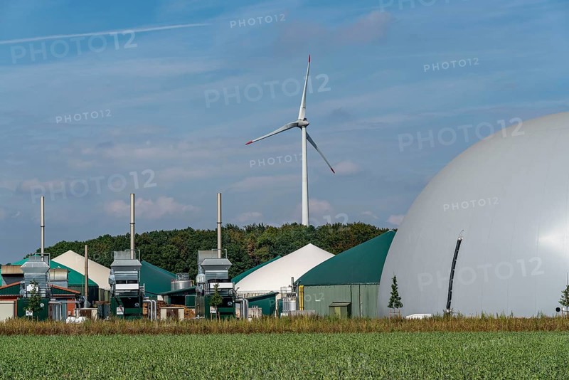 Biogas plant, combined heat and power plants, for power generation, dome-shaped gas storage, wind power plant, Rietberg, North Rhine-Westphalia, Germany, Europe