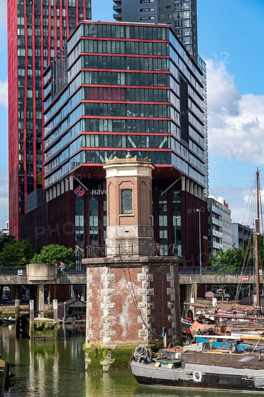 Rotterdam city centre, Oudehaven, historic harbour, historic ships, modern city backdrop, Netherlands