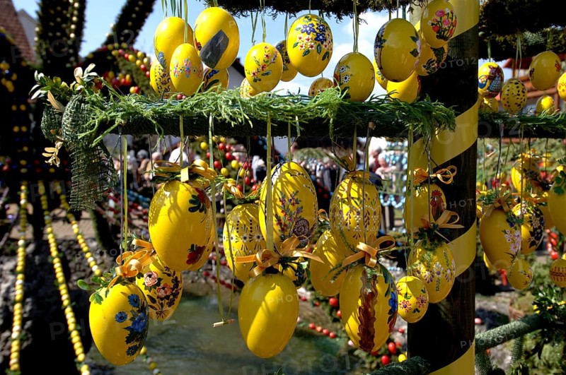 Easter custom, Easter fountain in Franconian Switzerland, detail, here in Bieberbach, district of Forchheim, Upper Franconia, Bavaria, Germany, Europe