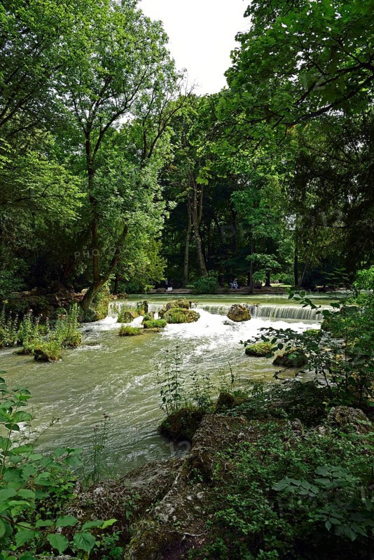 Europe, Germany, Bavaria, Munich, English Garden, City Park between Lehel and Schwabing, Eisbach, Barrage, Hamburg, Hamburg, Federal Republic of Germany, Europe