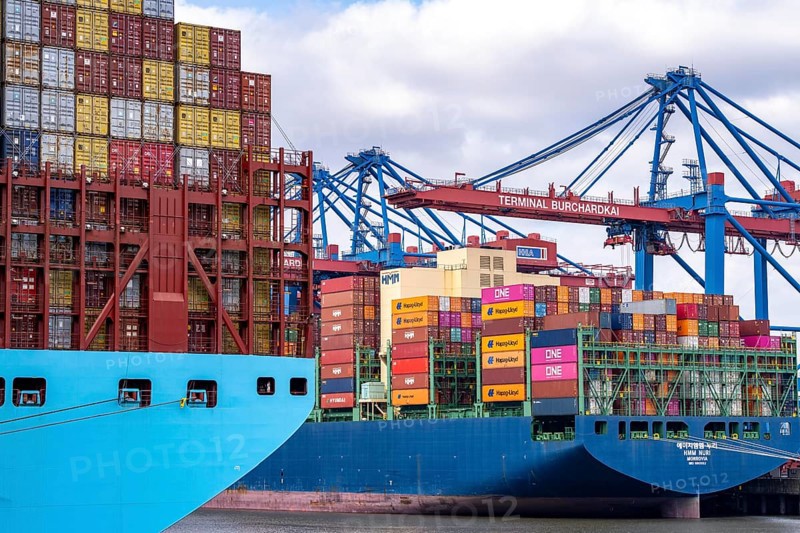 Magleby Maersk container freighter at EUROGATE Container Terminal, Waltershofer Hafen, one of the largest container ships in the world, capacity of 18, 270 TEU, Triple E class, HMM Nuri container freighter, at HHLA Container Terminal Burchardkai, capacity of up to 16000 TEU, Hamburg, Germany, Europe