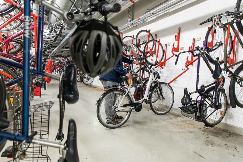 Bike station at Essen main station, bike car park, bike hire station, workshop, Essen, North Rhine-Westphalia, Germany, Europe