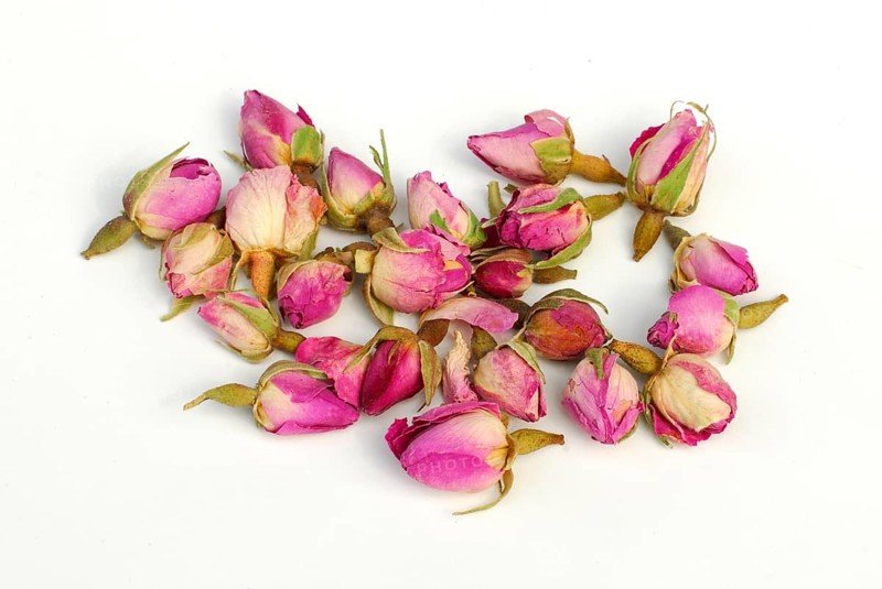 Dried rosebuds