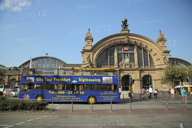 Building from the main station with City Tour Sightseeing Bus, Omnibus, Tourist, City Tour, City, Bahnhofsviertel, Main, Frankfurt, Hesse, Germany, Europe