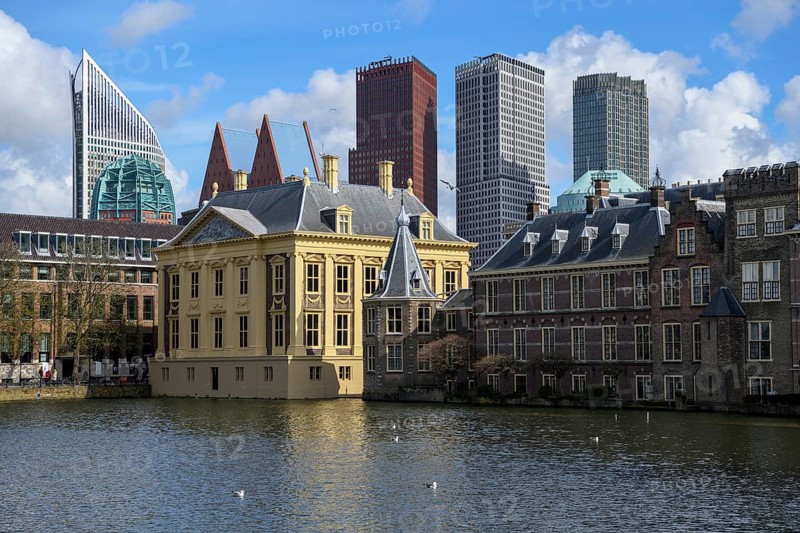 Museum Mauritshuis at the Hofvijver, Hofweiher, in the background the modern skyline, The Hague, Holland, Netherlands
