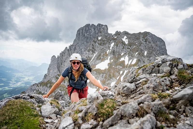 Mountaineer with helmet, ascent to the Ackerlspitze, Wilder Kaiser, Kaiser Mountains, Tyrol, Austria, Europe