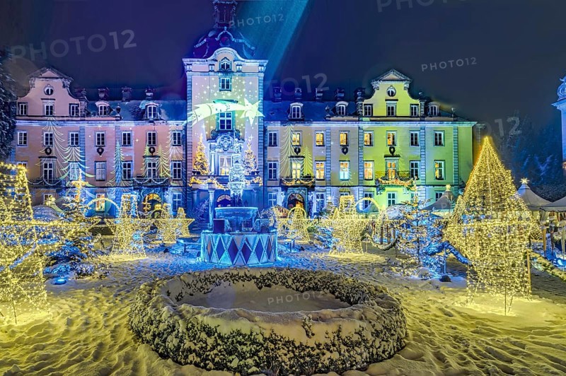 Castle Christmas magic snow illuminated Bückeburg Germany