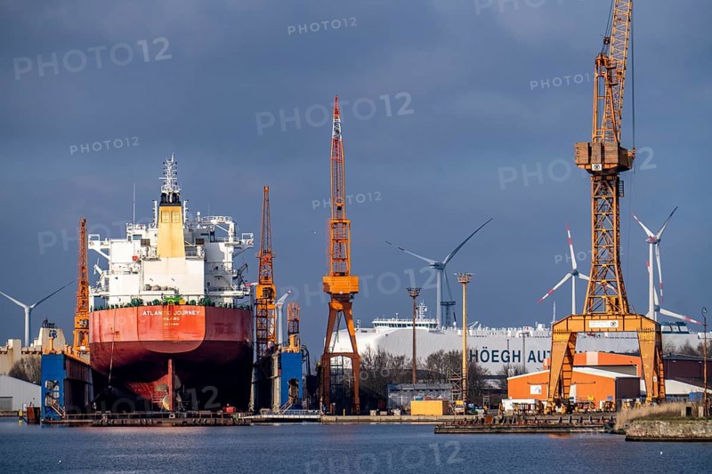 Lloyd Werft, dry dock, freighter Atlantic Journey, shipyard in the overseas harbour of Bremerhaven, Bremen, Germany, Europe