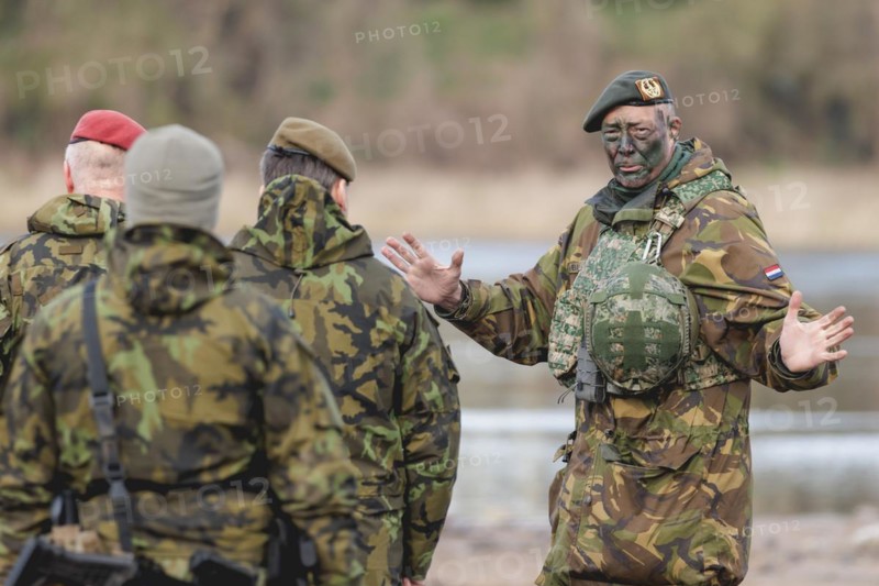 Czech soldiers, photographed during the military exercise 'Wettiner Schwert' near Tangermünde, 26.03.2024. 'Wettiner Schwert' is part of the Quadriga exercise of the German Armed Forces and the NATO large-scale manoeuvre Steadtfast Defender 2024