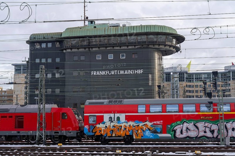 Frankfurt am Main main station, signal box, regional express, Hesse, Germany, Europe