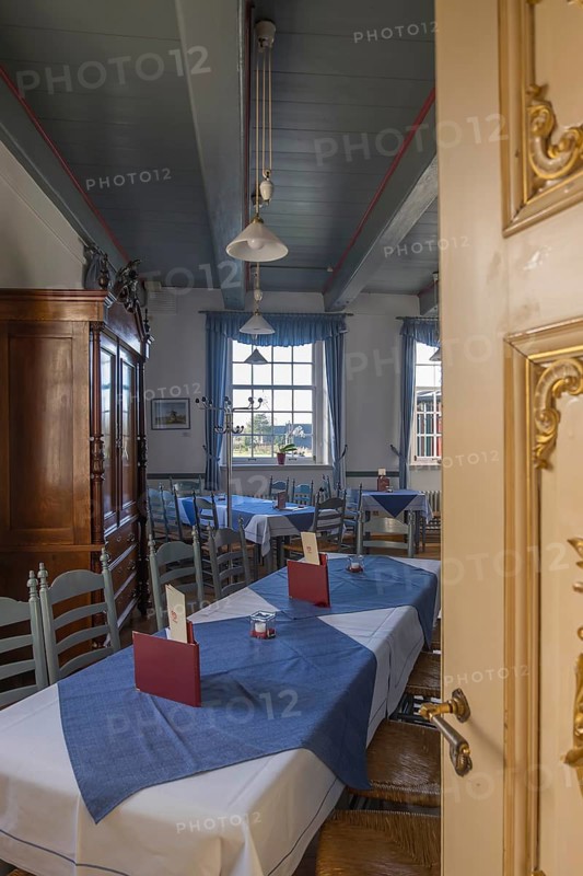View into the guest room of the Sielhaus, a former manor house from the 18th century, today a café and restaurant, Neuharlingersiel, East Frisia, Lower Saxony, Germany, Europe