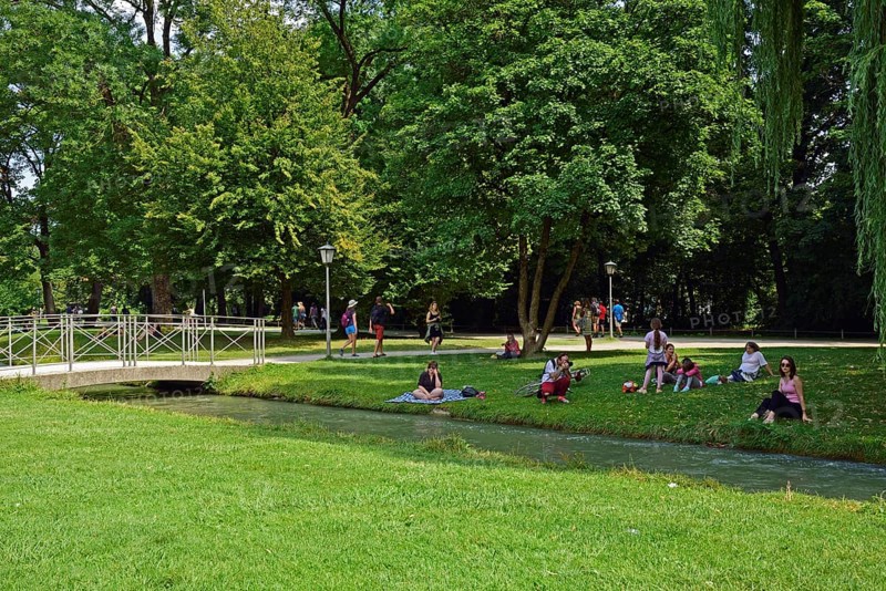 Europe, Germany, Bavaria, Munich, English Garden, City Park between Lehel and Schwabing, Hamburg, Hamburg, Federal Republic of Germany, Europe